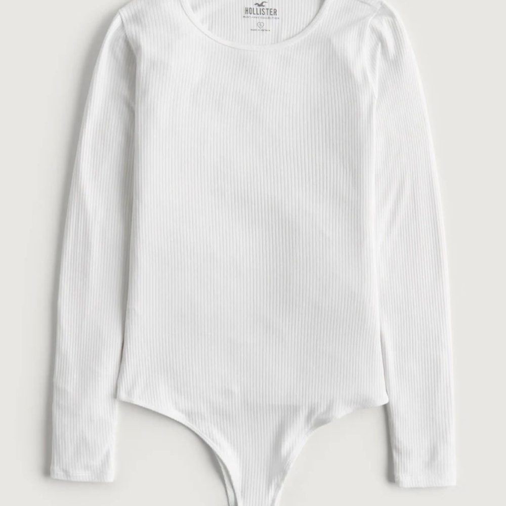 Hollister White Slim T-Shirt Super Cheeky Bodysuit Ribbed Shirt Top (size M)
